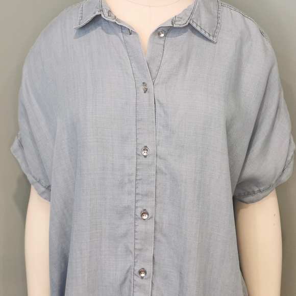 👠 H&M Button Down Top, Size M - Picture 5 of 10